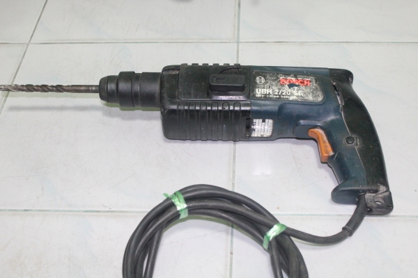 สว่านโรตารี่ทำงานได้ 2 ระบบ ยี่ห้อ BOSCH รุ่น UBH 2/20SE