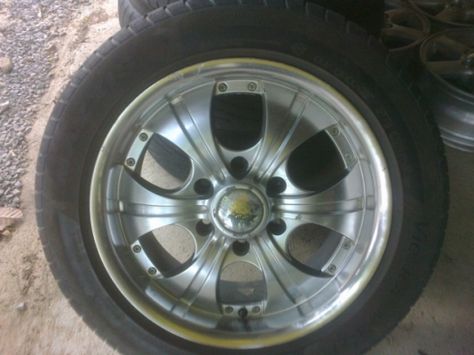 ขายแม็กพร้อมยางขอบ17ตามสภาพไม่เคยซ่อม