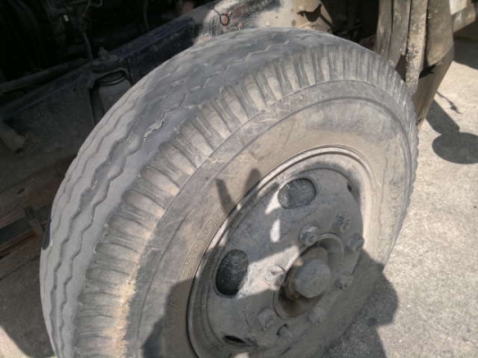 ขายรถ 6 ล้อ กระบะคาร์โก้ ติดตั้งเครน TADTNO SuperZ500 IS   UZU JCR300Y รถสวย เครื่อง. 6BG1-175 แรง