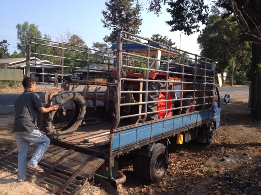 ขายด่วน kubota L3202Dt 4wd ขายไปมุกดาหารครับ ขายด่วน kubota L3202Dt 4wd ขายไปมุกดาหารครับ