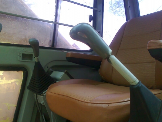 ขายด่วน!..รถแบคโฮ KOBELCO SK220 M3 รถสวย ทรงดี ขุดแรงดี ได้ทั้งวัน ไม่มีโหลด ได้งาน ไวมาก เครื่องแรง ประหยัด.