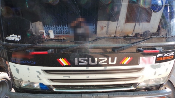 ISUZU  FXZ240  หัวเปลี่ยน  เครื่องเปลี่ยน ยางเต็ม  คัซซีสวยตลอดแนวค่ะ