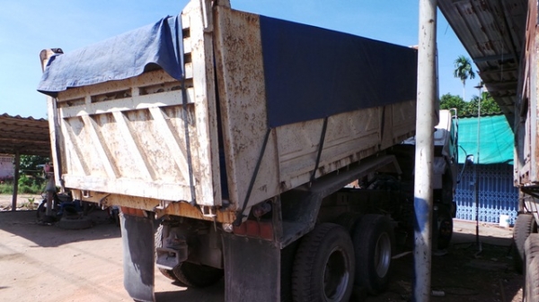 ISUZU  FXZ240  หัวเปลี่ยน  เครื่องเปลี่ยน ยางเต็ม  คัซซีสวยตลอดแนวค่ะ