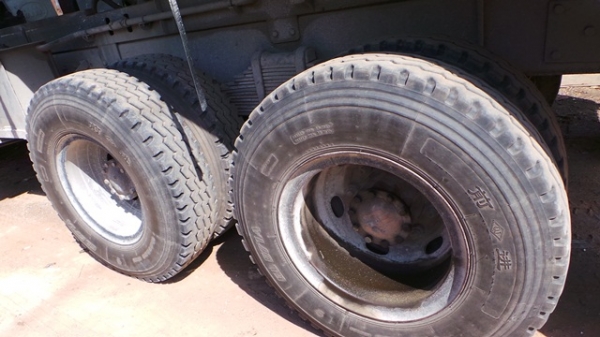 ISUZU  FXZ240  หัวเปลี่ยน  เครื่องเปลี่ยน ยางเต็ม  คัซซีสวยตลอดแนวค่ะ