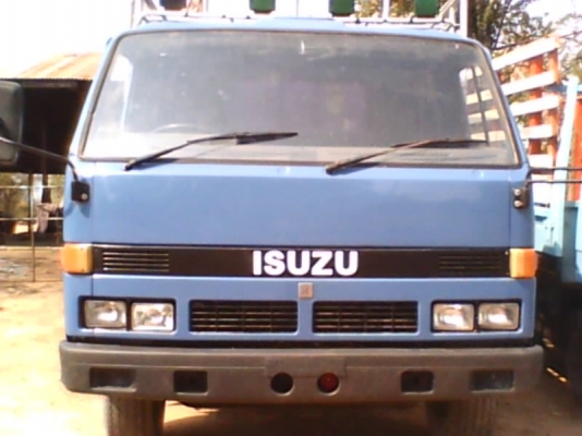 รถ 110  NPR ปี  36  รถสวย เครื่องแน่น  ครัชชีสวย  คอกเหล็ก