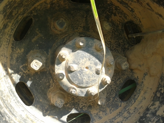 ขาย 6 ล้อ NPR 115 แรง รถห้างแท้เกียร์สั้นปี34 ขาย 6 ล้อ NPR 115 แรง รถห้างแท้เกียร์สั้นปี34