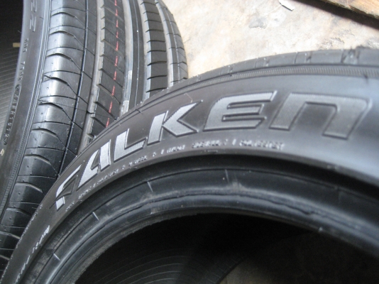 ่ขายยาง FALKEN ZIEX ZE522 215-45-17 สภาพ 95\% ่ขายยาง FALKEN ZIEX ZE522 215-45-17 สภาพ 95\%