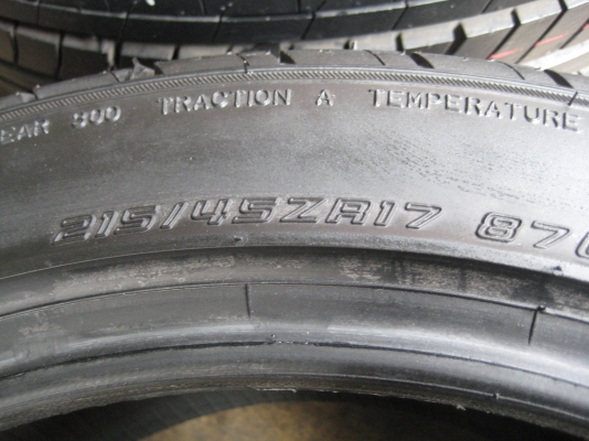 ่ขายยาง FALKEN ZIEX ZE522 215-45-17 สภาพ 95\% ่ขายยาง FALKEN ZIEX ZE522 215-45-17 สภาพ 95\%