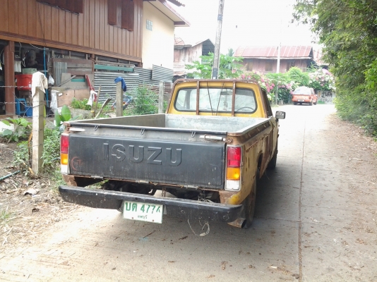 ชำแหละkb20เรียบร้อยแล้วอะไหล่ตอนนี้ที่เหลือ..แก้มซ้าย-ขวา..1000  เบาะเดิม..1000..ขายแล้ว..  ฤงน้ำมัน...1200  ฝาท้ายใหม่..2000สนใจโทรสอบฤามเพิ่มเติมได้..ขอบคุณลูกค้าทุกท่านมากๆค่ะโจคลาสสิคลพบุรี