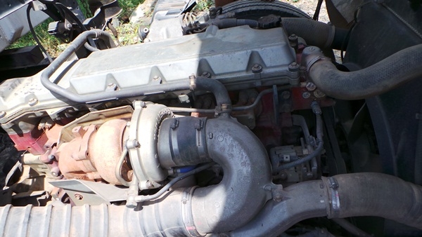 HINO  FG220  แรงม้า  ปี 05  หัวบางเดิม  เครื่องเดิม  คัซซีสวยค่ะ