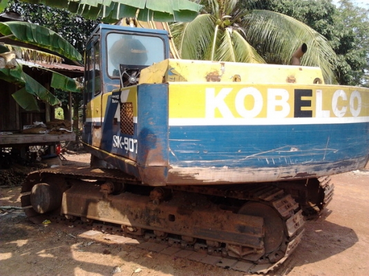 KOBELCO MARK II - K907 SK 200 เครื่องเดิมปั๊มเดิม K3V ตัวเดินใหญ่ รถบอดี้โดยรวมสวย เครื่องแห้งดีไม่มีเยิ้ม ภายในเก๋งสะอาด แอร์เย็น บูมอาร์มมีปะเล็กน้อย ช่วงล่างโซ่บูทใบแทรกสภาพดพร้อมใช้งาน เอกสารสัญญาซื้อขาย ราคาต่อรองได้ครับ