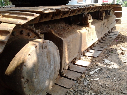 KOBELCO MARK II - K907 SK 200 เครื่องเดิมปั๊มเดิม K3V ตัวเดินใหญ่ รถบอดี้โดยรวมสวย เครื่องแห้งดีไม่มีเยิ้ม ภายในเก๋งสะอาด แอร์เย็น บูมอาร์มมีปะเล็กน้อย ช่วงล่างโซ่บูทใบแทรกสภาพดพร้อมใช้งาน เอกสารสัญญาซื้อขาย ราคาต่อรองได้ครับ