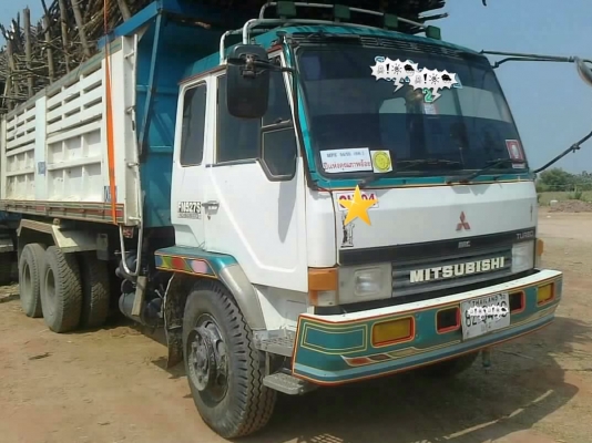 MITSUBISHI FUSO FN527 TURBO - 220 HP 6D16 Serial TF 5300 สิบล้อดั๊มพ์ 2 เพลา มีระบบลากพ่วงครบพร้อมใช้งาน กระบะดั๊มพ์เหล็ก KAC 12 ตันสภาพอย่างสวย เครื่องแห้งดีไม่มีเยิ้ม ภายในเก๋งคอนโซลสวยครบ แอร์เย็น พวงมาลัยเพาเวอร์ เบรคทริ๊ปฟี้ ช่วงล่างคัชซีสวยมาก ยางสภ