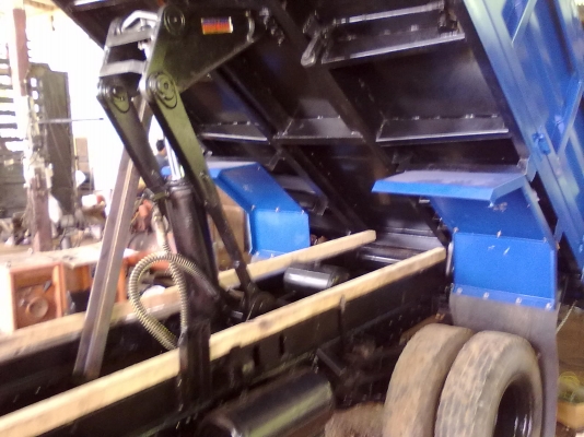 รับต่อกระบะด้ำ 6-22 ล้อ หกล้อเล็กเริ่มต้น 135,000 ของใหม่ พร้อมสี และชุดดั้ม โทร 091-3328881ราคาคุยได้ รับต่อกระบะด้ำ 6-22 ล้อ หกล้อเล็กเริ่มต้น 135,000 ของใหม่ พร้อมสี และชุดดั้ม โทร 091-3328881ราคาคุยได้