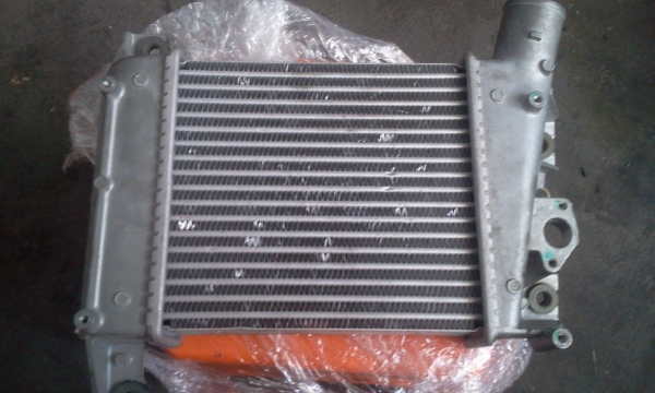 ขายอินเตอร์ nissan เครื่อง YD สวยสวย t 085 1694 239