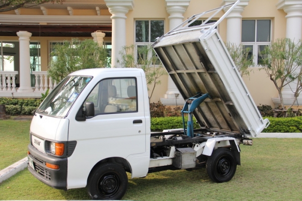 รถดั้มญี่ปุ่น แท้จากโรงงาน สภาพสวย ทำสีเก็บงานแล้ว ทะเบียนกระบะบรรทุก รถดั้มญี่ปุ่น แท้จากโรงงาน สภาพสวย ทำสีเก็บงานแล้ว ทะเบียนกระบะบรรทุก