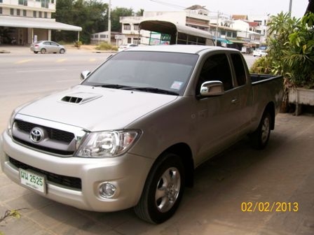 TOYOTA HILUX VIGO