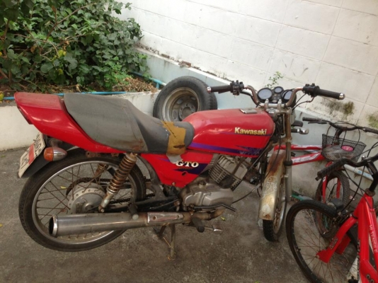 ขายถูกๆรถมอเตอร์ไซด์คาวาซากิเก่า ปี 2544 เพียง 4000 บาท Kawasaki 1 สูบ 123 ซีซี เครื่องเดิมๆ ทะเบียนขาด 3 ปี รับรถได้ที่ชลบุรี สนใจติดต่อสอบถามได้ที่ 0846401584