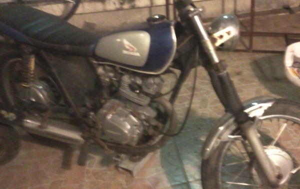 ขาย cb125มีเล่มส้ม ราคา13500บาท