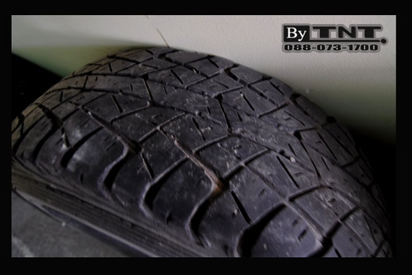 ขาย ยาง31 + ล้อแม็กดาว 5ก้าน ขอบ15 ( 5รู 114 ) ..ถูกๆ
