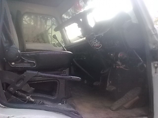 ขายNISSAN UD1เพลา สภาพสวยพร้อมใช้ ติดต่อได้ที่คุณ อ๊อฟ พิจิตร 086-737-9991 ขายNISSAN UD1เพลา สภาพสวยพร้อมใช้ ติดต่อได้ที่คุณ อ๊อฟ พิจิตร 086-737-9991