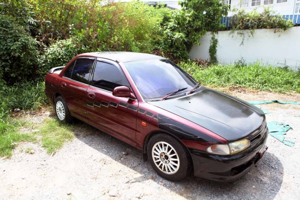 Mitsubishi ecar ปี 93 auto เครื่อง1500 ติดLPG Mitsubishi ecar ปี 93 auto เครื่อง1500 ติดLPG