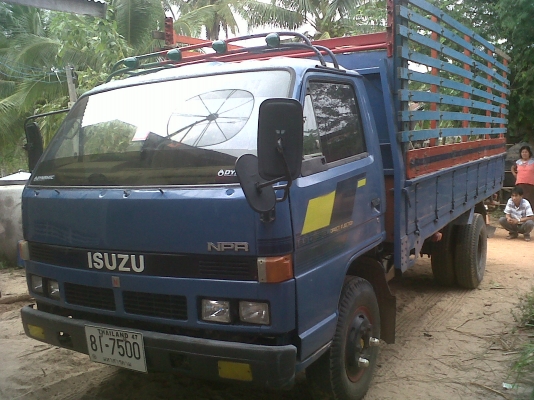 ขายด่วน  NPR115 เกีร์ยสั้น ห้างแท้   F  หลัง  สวยพร้อมใช้งาน