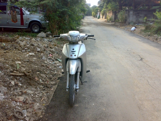 ขอขาย wave z 100 สีเทา สนใจโทรมาคุยกันได้ครับราคา7900 ขอขาย wave z 100 สีเทา สนใจโทรมาคุยกันได้ครับราคา7900