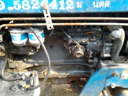 FORD 6600 - 1 เพลา เครื่อง T3 เต็มตัว อุปกรณ์ครบพร้อม มีใบดันหน้า ผานพรวนดิน 3 ผานพรวนดิน 6 ช่วงล่างแน่นดีมาก ยางสภาพดี 4 เส้นหน้าหลังพร้อมลุยงานได้เลยครับ เอกสารสัญญาซื้อขาย ราคาต่่อรองได้ครับ