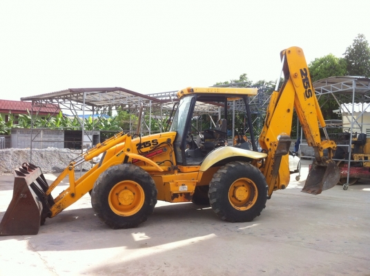ขาย รถตักหน้าขุดหลัง JCB 215S สภาพสวย นำเข้าจากประเทศสหรัฐอเมริกา 2 เพลา 4x4 92 แรงม้า ไม่เคยผ่านการใช้งานในไทย