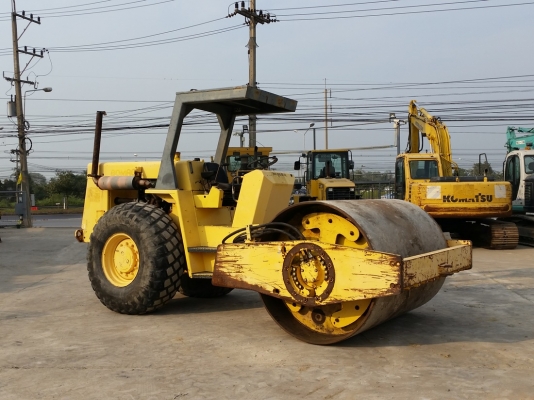 ขายรถบดอัดสั่นสะเทือนล้อเรียบ 10 ตัน BOMAG BW212D-2 รถเก่านอกนำเข้าจาก USA แท้ 100\% สภาพสวย ไม่เคยใช้งานไทย