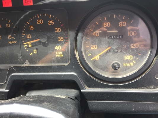 Isuzu deca195 รถไซโล