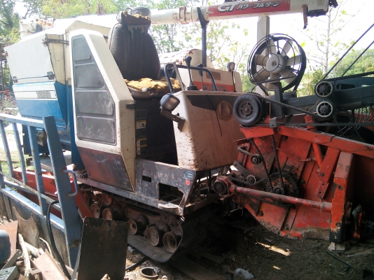 รถเกี่ยวคูโบต้า DC60