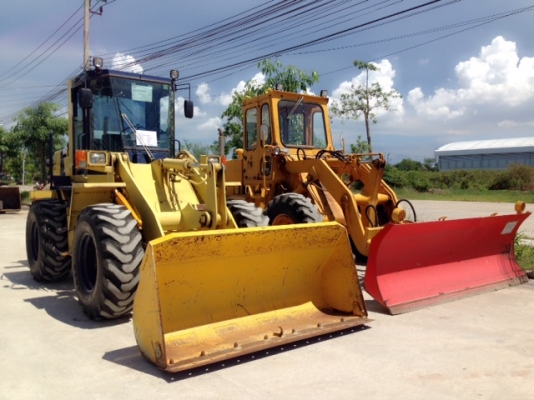 รถตักล้อยาง Komatsu WA100-1#33107 นำเข้าจากญี่ปุ่น สนใจโทร. 080-6565422 (หนิง)