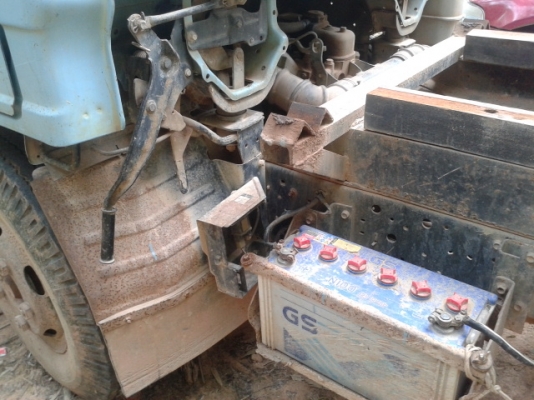 6 ล้อดั้ม อีซูสุNKR  88  แรงม้า  เดิมๆๆๆ ปี 36 ทั้งคัน พร้อมใช้งาน เล่มติดมือ....