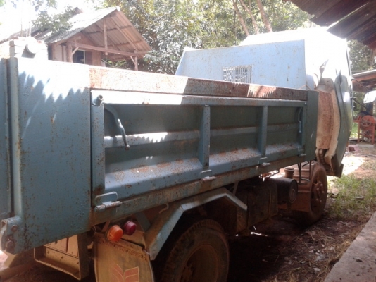 6 ล้อดั้ม อีซูสุNKR  88  แรงม้า  เดิมๆๆๆ ปี 36 ทั้งคัน พร้อมใช้งาน เล่มติดมือ....