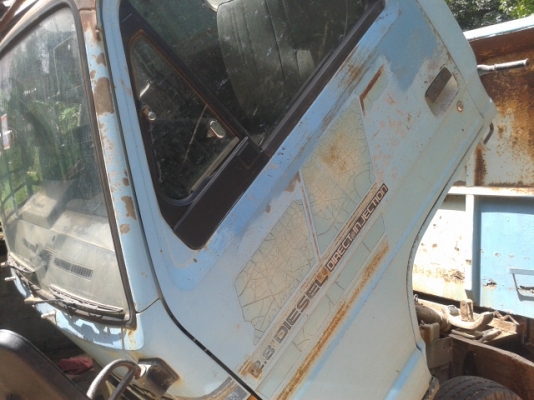 6 ล้อดั้ม อีซูสุNKR  88  แรงม้า  เดิมๆๆๆ ปี 36 ทั้งคัน พร้อมใช้งาน เล่มติดมือ....