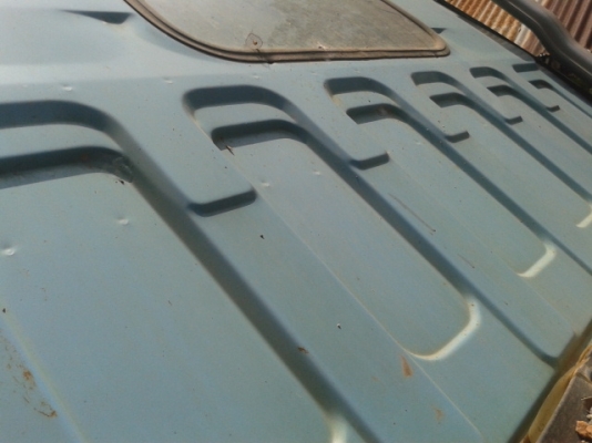 6 ล้อดั้ม อีซูสุNKR  88  แรงม้า  เดิมๆๆๆ ปี 36 ทั้งคัน พร้อมใช้งาน เล่มติดมือ....