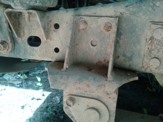 6 ล้อดั้ม อีซูสุNKR  88  แรงม้า  เดิมๆๆๆ ปี 36 ทั้งคัน พร้อมใช้งาน เล่มติดมือ....