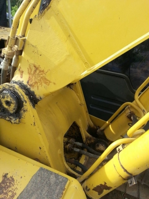 Komatsu 200-6 พร้อมใช้ เล่มทะเบียน