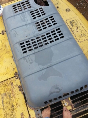 Komatsu 200-6 พร้อมใช้ เล่มทะเบียน