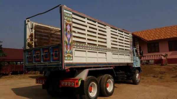 ขาย ISUZU ROCKY 240 สองเพลาดั๊ม กระบะเหล็ก รถปี 37