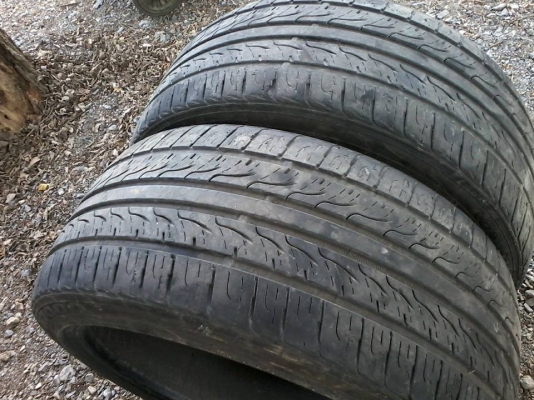 ขายยาง 225 40 18 ปี12