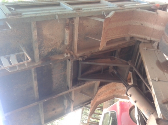 6 ล้อดั้มอีซูสุ NKR  88  แรงม้า  เดิมๆๆๆ ทั้งคัน ปี 36  พร้อมลุยงาน   ติดต่อเจ้าของโดย ตรง  084-0003535  ต้น