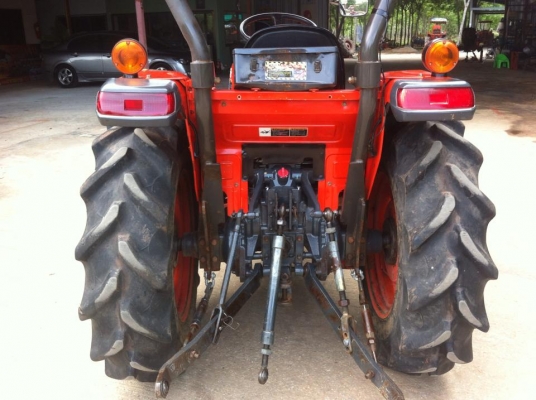ขายรถไถ Kubota L3608(4WD) พร้อมใบมีดและผานพรวนช้าง รถไร่ สีเดิม พร้อมใช้งาน ขายรถไถ Kubota L3608(4WD) พร้อมใบมีดและผานพรวนช้าง รถไร่ สีเดิม พร้อมใช้งาน