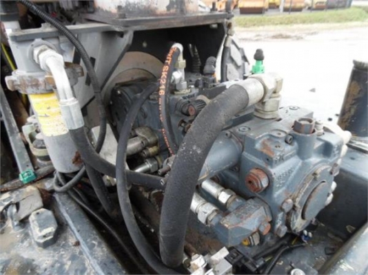 BOMAG BW219DH-3 12117ชม. ปี2000 19ตัน หากรอของได้ 60-90 วันติดต่อมาคุยกันได้เลยครับ BOMAG BW219DH-3 12117ชม. ปี2000 19ตัน หากรอของได้ 60-90 วันติดต่อมาคุยกันได้เลยครับ