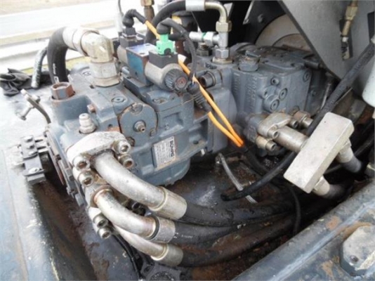 BOMAG BW219DH-3 12117ชม. ปี2000 19ตัน หากรอของได้ 60-90 วันติดต่อมาคุยกันได้เลยครับ BOMAG BW219DH-3 12117ชม. ปี2000 19ตัน หากรอของได้ 60-90 วันติดต่อมาคุยกันได้เลยครับ