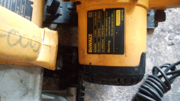 ขาย !! เลื่อย7" DEWALT ของแท้ สภาพสวยๆ พร้อมใช้งาน