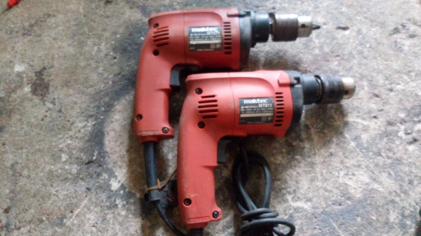 ขาย !! สว่านMAKTEC รุ่น MT811 ขนาด4หุน สภาพสวยเดิมๆ