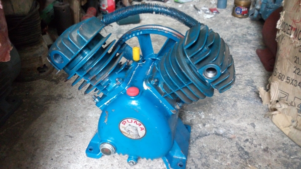 ขาย !! หัวปั้มลม PUMA 1 แรง2สูบ  สภาพสวย ลมดี.